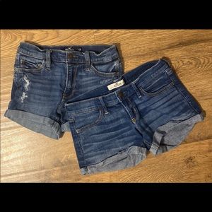 Hollister jean shorts size 1 set of 2